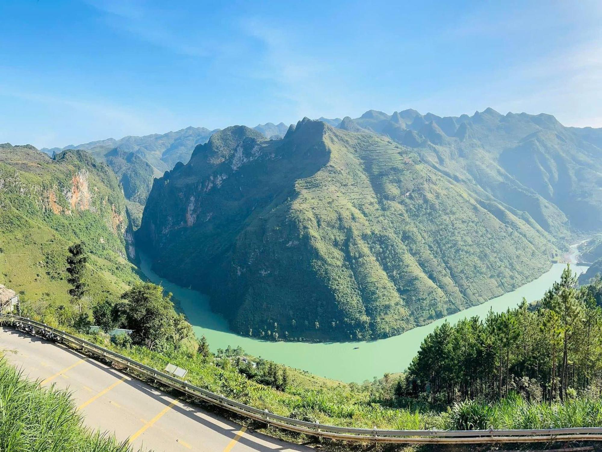 Thuy Anh Hotel Hà Giang Zewnętrze zdjęcie