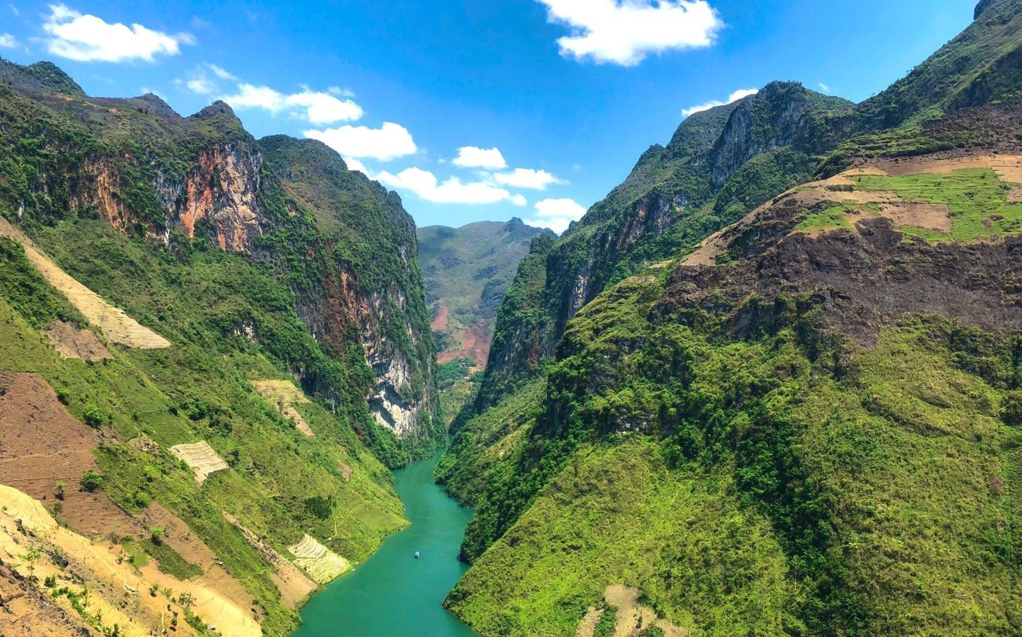 Thuy Anh Hotel Hà Giang Zewnętrze zdjęcie