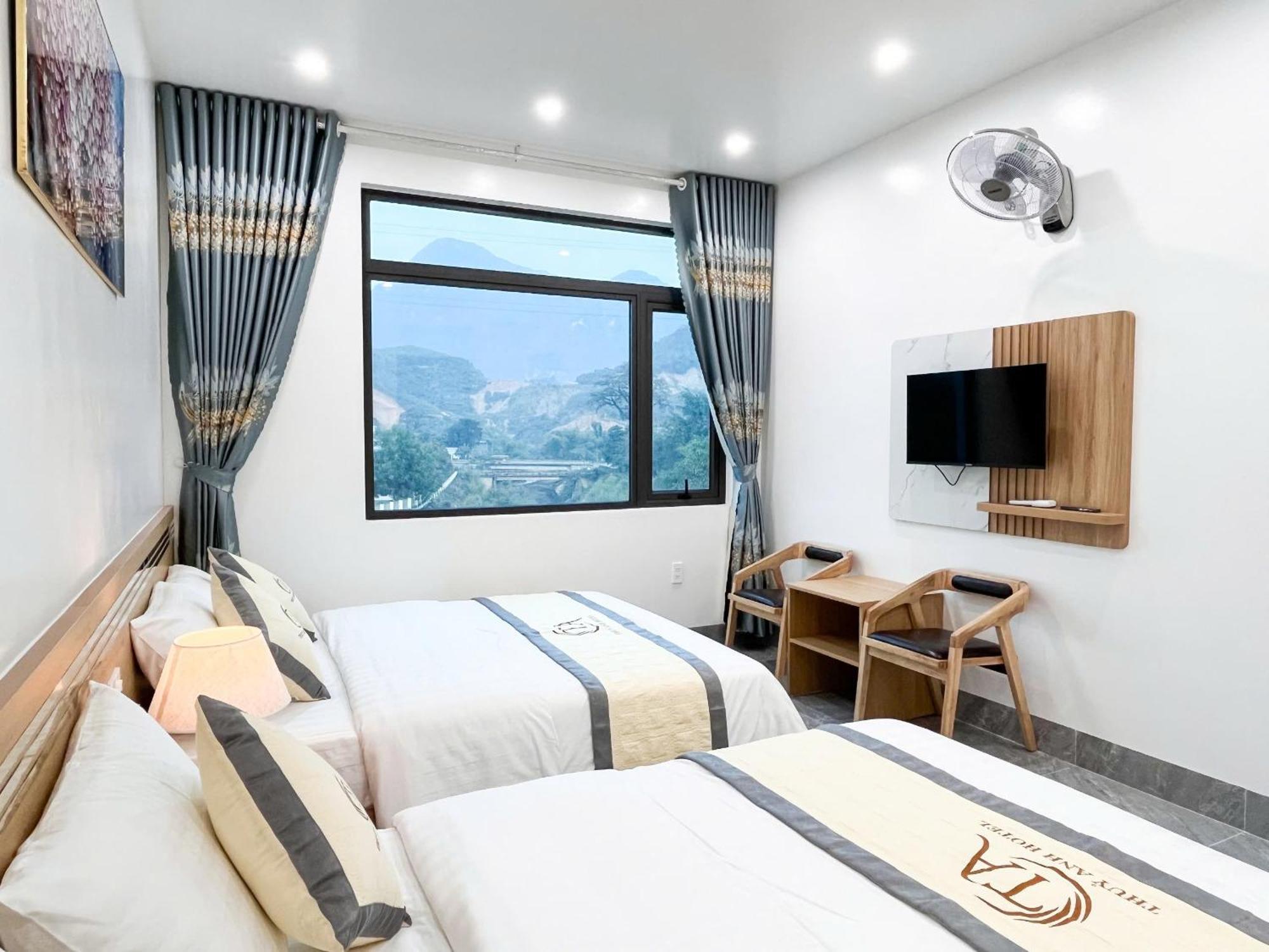 Thuy Anh Hotel Hà Giang Zewnętrze zdjęcie